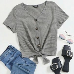 Button up knot hem ribbed tee